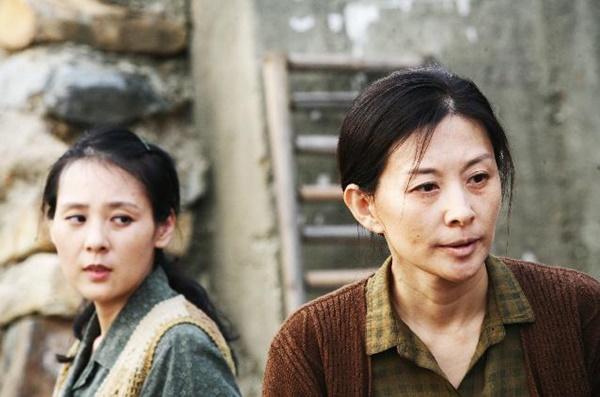 Lời nguyền dàn cast Phía Đông Vườn Địa Đàng: 2 vụ tự tử chấn động châu Á, mỹ nhân lộ tính cách đáng sợ hơn cả trong phim-8