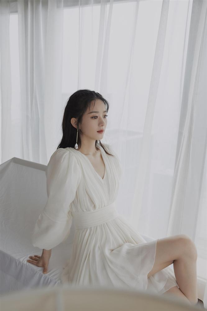 Triệu Lệ Dĩnh bùng nổ nhan sắc, Dương Tử bị chê kém xa đàn chị-5