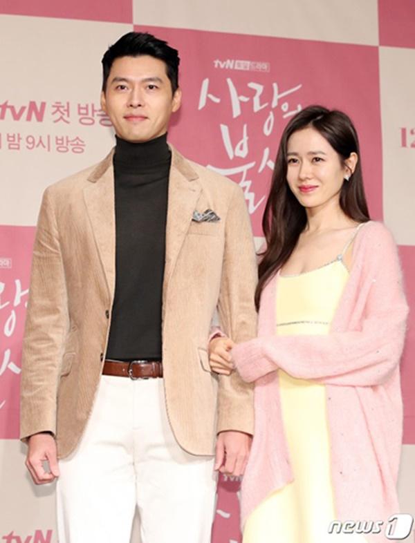 Son Ye Jin khen ngợi bạn diễn nam: Hyun Bin không được chị đẹp ưu ái bằng người này-5