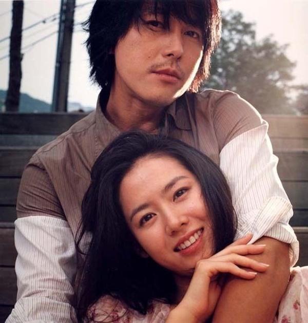 Son Ye Jin khen ngợi bạn diễn nam: Hyun Bin không được chị đẹp ưu ái bằng người này-18