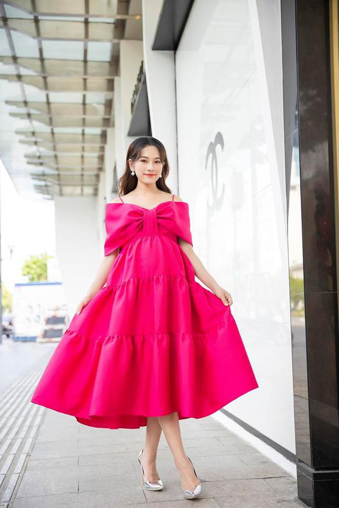 Bầu sắp sinh nhưng bà xã Dương Khắc Linh vẫn bị đàn ông lạ gạ gẫm-4