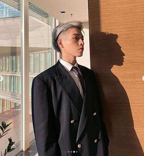 Đức Phúc bóp mặt dài ngoẵng, bị chê chẳng khác nào mặt rắn-2