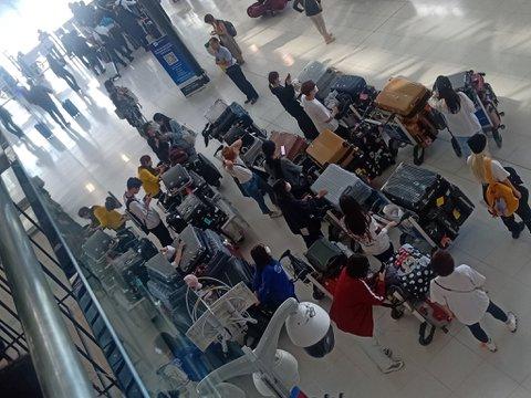 Stylist nhóm SEVENTEEN nhiều lần khóc thét vì phải làm việc quá vất vả-6