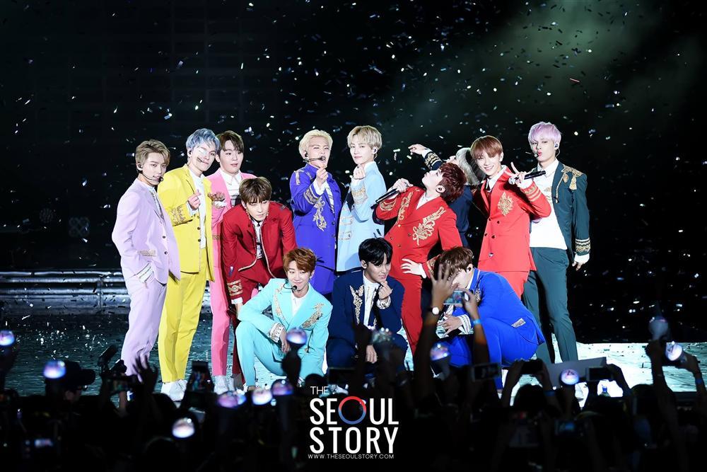 Stylist nhóm SEVENTEEN nhiều lần khóc thét vì phải làm việc quá vất vả-7