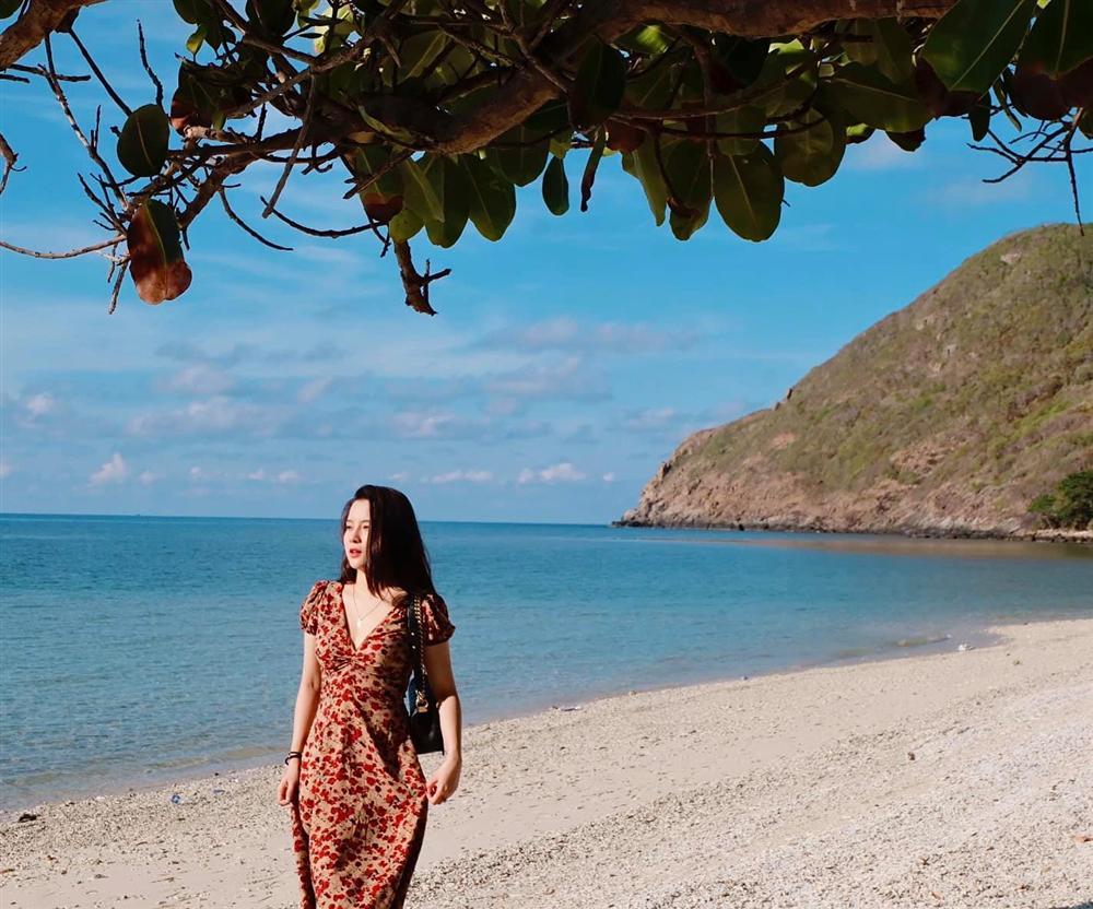 Nữ sinh ngây thơ đi tiếp rượu làm đại gia nổi máu chinh phục bây giờ ra sao?-7