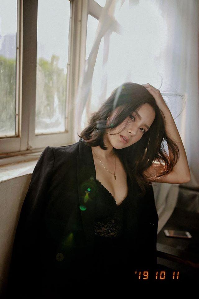 Nữ sinh ngây thơ đi tiếp rượu làm đại gia nổi máu chinh phục bây giờ ra sao?-8