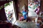 Dân mạng cười ná thở chứng kiến truyền nhân 'lăng ba vi bộ' chạy động đất ở Sơn La