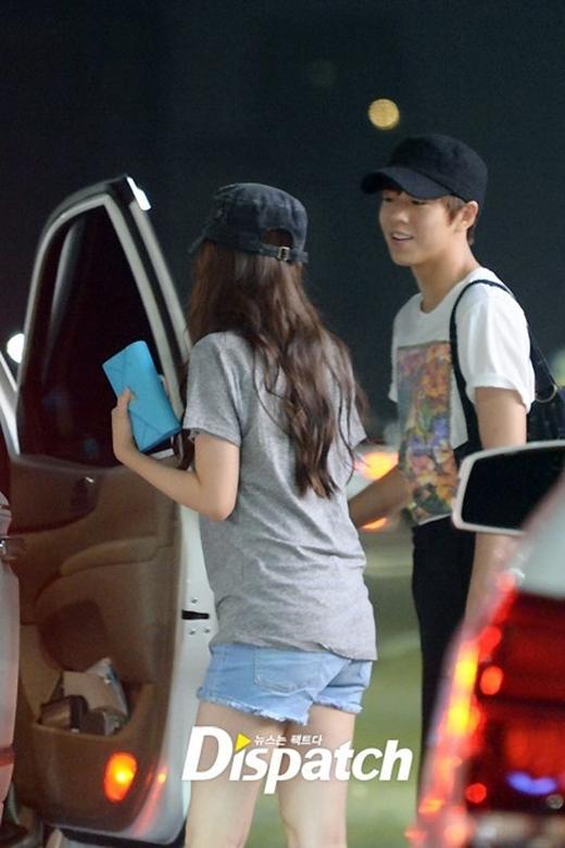 Những tin đồn hẹn hò bí ẩn nhất Kbiz: Son Ye Jin đồng tính, Yoona ngoại tình PSY?-8