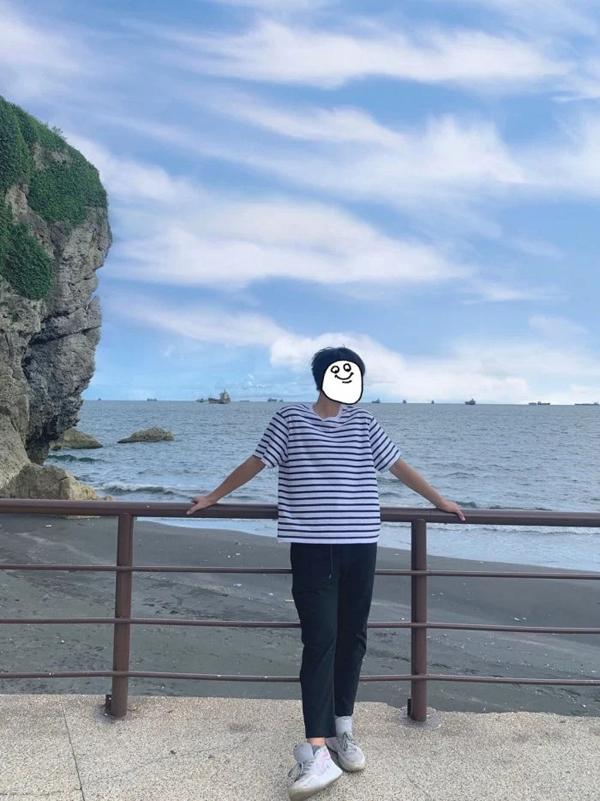 Hí hửng nhờ bạn trai chụp ảnh, cô gái không biết nên khóc hay cười khi thấy thành quả-1