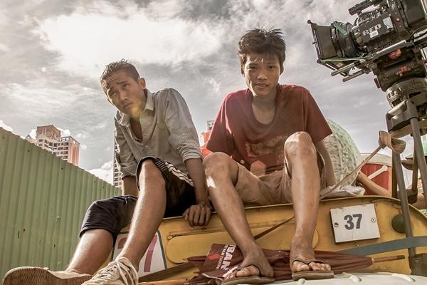 1.001 cảnh sống chung với dịch: Diễn viên ăn cơm lén lút, đoàn phim bị đuổi-5