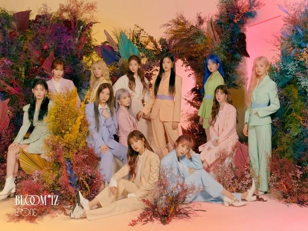 Bloom*IZ (IZ*ONE): Đây là full album đầu tay của IZ*ONE, phát hành ngày 17/2, đánh dấu sự trở lại của nhóm sau thời gian đình trệ hoạt động vì scandal gian lận phiếu bầu. Ba phiên bản của album tiêu thụ được hơn 483.700 bản.