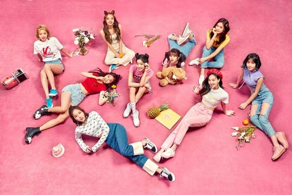 What is Love? (TWICE): Đây là mini album thứ 5 của TWICE, ra mắt công chúng ngày 9/4/2018. Ca khúc chủ đề What is Love? do ông chủ của JYP Entertainment là Park Jin Young sáng tác với phong cách đáng yêu, ngọt ngào thường thấy của TWICE. Album bán ra hơn 414.700 bản.