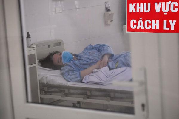 Thêm 2 bệnh nhân mắc Covid-19 ở Đà Nẵng phải thở máy, Bộ Y tế ra thông báo khẩn-1