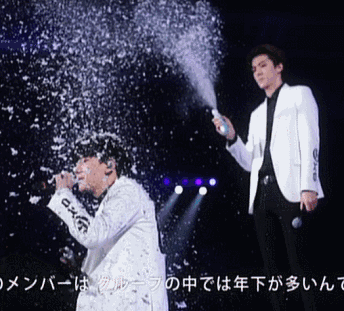 Hội em út ác quỷ nức tiếng giới idol Hàn, ngạc nhiên khi toàn gương mặt thiên thần-23