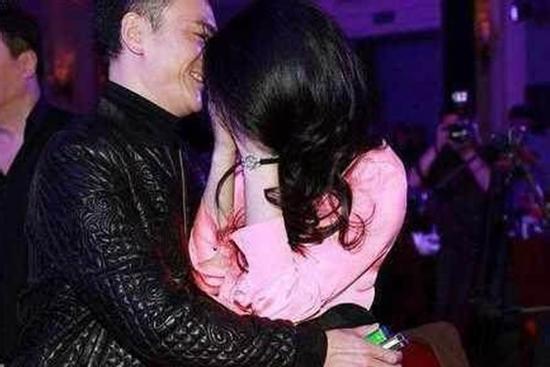 Người đàn ông say mê, đợi chờ Phạm Băng Băng hết 18 năm thanh xuân là ai?