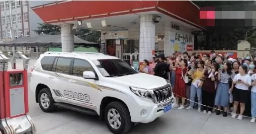 Thần đồng diễn xuất Trương Tử Phong bị tố có chút tiếng đã mắc bệnh ngôi sao-4