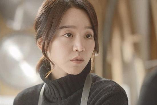 Về quê chờ sinh đã đưa tiền mẹ chồng vẫn tính toán cả gói tăm bông, tôi tức giận đưa ra đề nghị khiến bà tím mặt