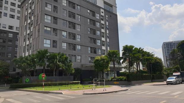 Quản lý chung cư ở TP HCM bị xịt cồn vào mắt bỏng giác mạc khi nhắc cư dân đeo khẩu trang-2