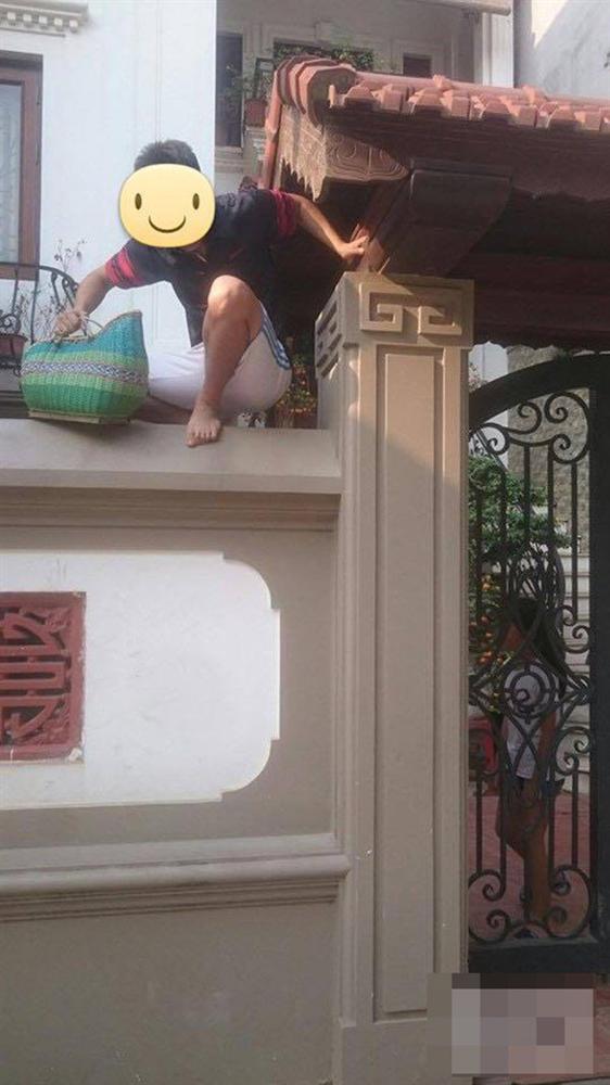 Đi dạy về muộn, võ sư đai đen bị vợ bắt quỳ gối trước ảnh cưới: Khổ lắm ai ơi!-4