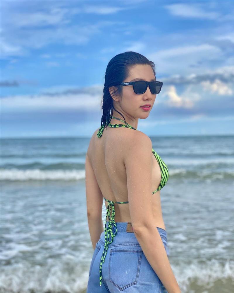 Thúy Ngân nghi ngờ Lâm Vỹ Dạ xúi bậy cách chăm sóc da khi bị cháy nắng-2