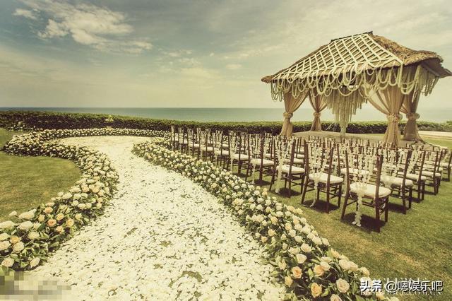 6 đám cưới ngập trong biển hoa bạc tỷ của showbiz Hoa ngữ-21