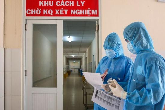 Bệnh nhân Covid-19 số 458 phụ bán trà sữa, ốc xiên nướng khi triệu chứng đã khởi phát