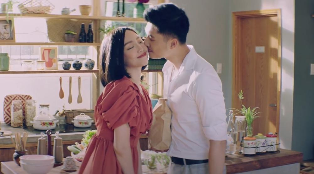 MV mới ra mắt của Tóc Tiên bị chê ngang phè, thiếu điểm nhấn-1