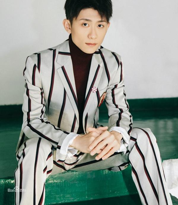 Dương Tử, Ngô Lỗi và những ngôi sao đi lên từ danh xưng diễn viên nhí-10