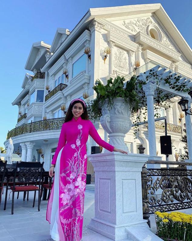 Tiên Nguyễn khoe view biệt thự đang ở đẹp ngang khách sạn 5 sao-2