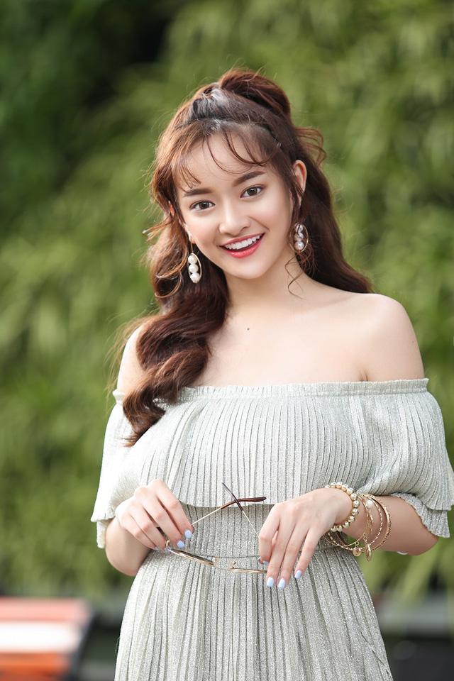 Sao Việt chủ động xét nghiệm Covid-19, nâng cao ý thức tự cách ly-5