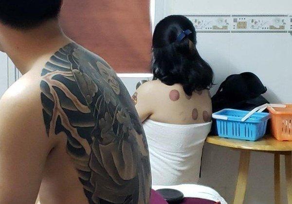 Phát hiện cơ sở massage ở Đồng Nai có tiếp viên tắm tiên cùng khách-1