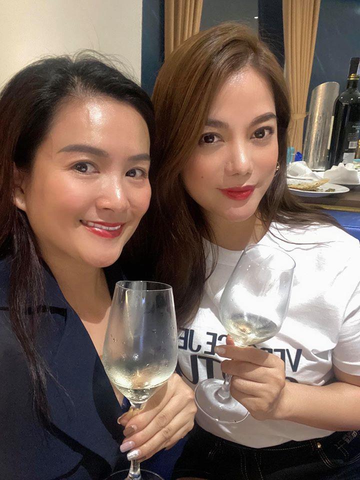 Không nhận ra Trương Ngọc Ánh với mặt phù, vai u và thân hình ngấn mỡ-3