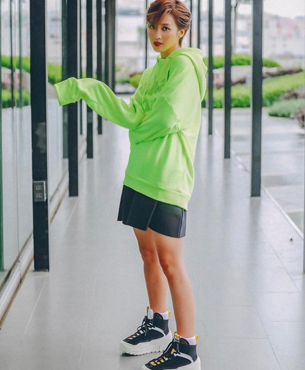 Những kiểu đồ nhìn phát ngốt được loạt mỹ nhân Vbiz ưa chuộng trong mùa hè-9