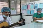 Clip: Bác sĩ Đà Nẵng cất tiếng hát giữa tâm dịch Covid-19 lay động triệu trái tim