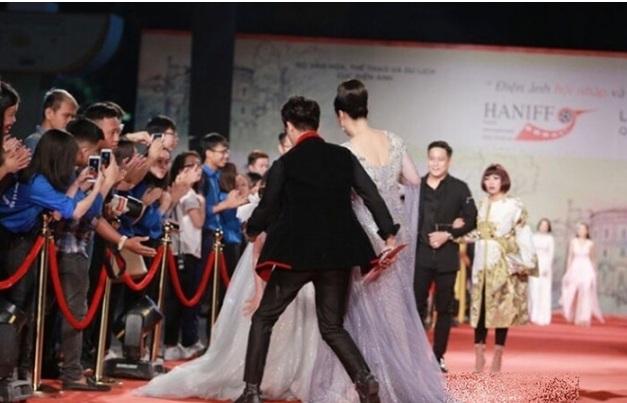 Mỹ nhân Việt vồ ếch trên thảm đỏ: Còn ai sướng hơn Nhật Kim Anh?-4