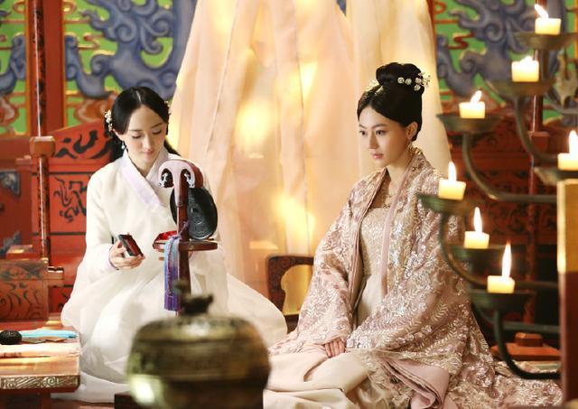 Những em gái trà xanh bên ngoài ngây thơ bên trong thủ đoạn của màn ảnh Hoa ngữ-4