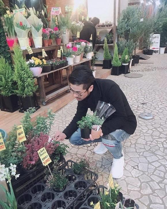 Khoe tình yêu với ông chú hơn 16 tuổi, cô gái bị dân mạng mắng sấp mặt-4