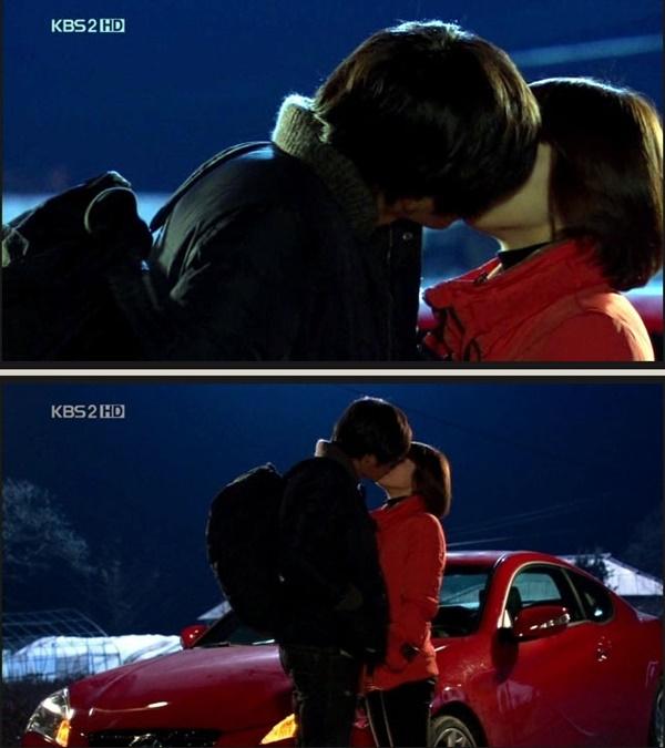 Loạt khoảnh khắc ngọt ngào giữa Song Hye Kyo - Hyun Bin sau 10 năm xem lại vẫn mê mẩn-6