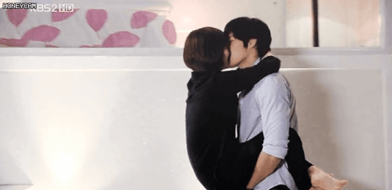 Loạt khoảnh khắc ngọt ngào giữa Song Hye Kyo - Hyun Bin sau 10 năm xem lại vẫn mê mẩn-4