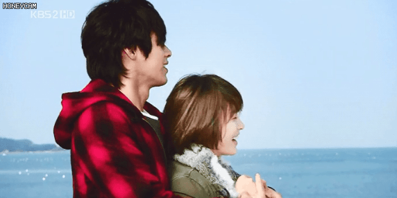 Loạt khoảnh khắc ngọt ngào giữa Song Hye Kyo - Hyun Bin sau 10 năm xem lại vẫn mê mẩn-9