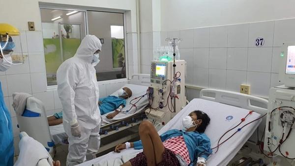 Giải phóng bệnh nhân, nhân viên y tế ở Bệnh viện Đà Nẵng-1