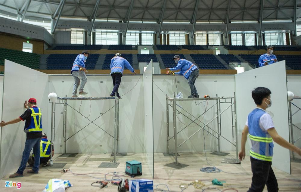 96 giờ thi công bệnh viện dã chiến 2.000 giường ở Đà Nẵng-14
