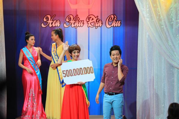 Thu Trang: Người ta gọi tôi là Hoa hậu làng hài để... cười vào mặt-2