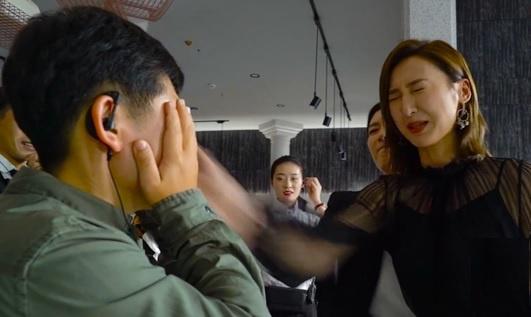 Bi hài đằng sau những cảnh tát như trời giáng trên màn ảnh-2