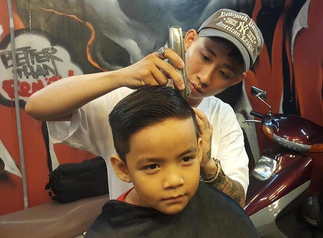 Lão đại Wowy kể chuyện em trai khóc nức nở thương anh sau tập 1 Rap Việt-3