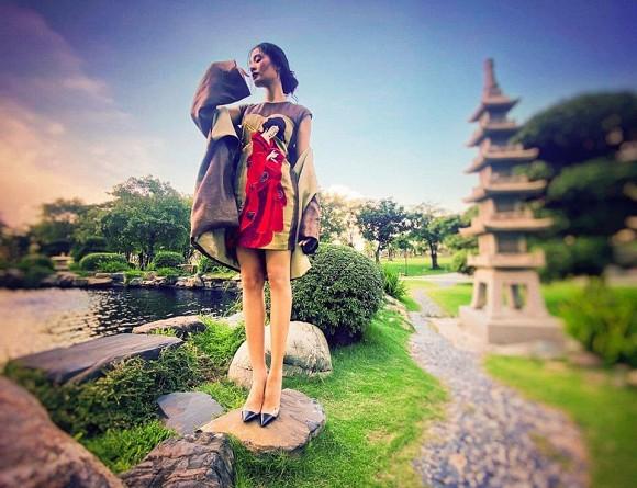 Hoa hậu đẹp nhất châu Á Hương Giang bất ngờ lộ rõ thân hình gầy tong teo, hốc hác-3