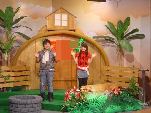 Nam MC Vui cùng Hugo 15 năm trước xôn xao với khoảnh khắc khoe thân-1