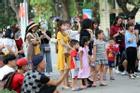 Tạm dừng tổ chức lễ hội và hoạt động đông người tại phố đi bộ hồ Hoàn Kiếm để chống dịch COVID-19