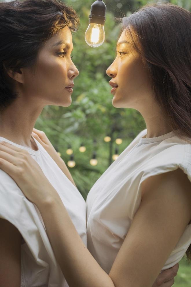 Tiểu Vy, Lệ Hằng ủng hộ, quyên góp 400 triệu cho Đà Nẵng - Quảng Nam-4