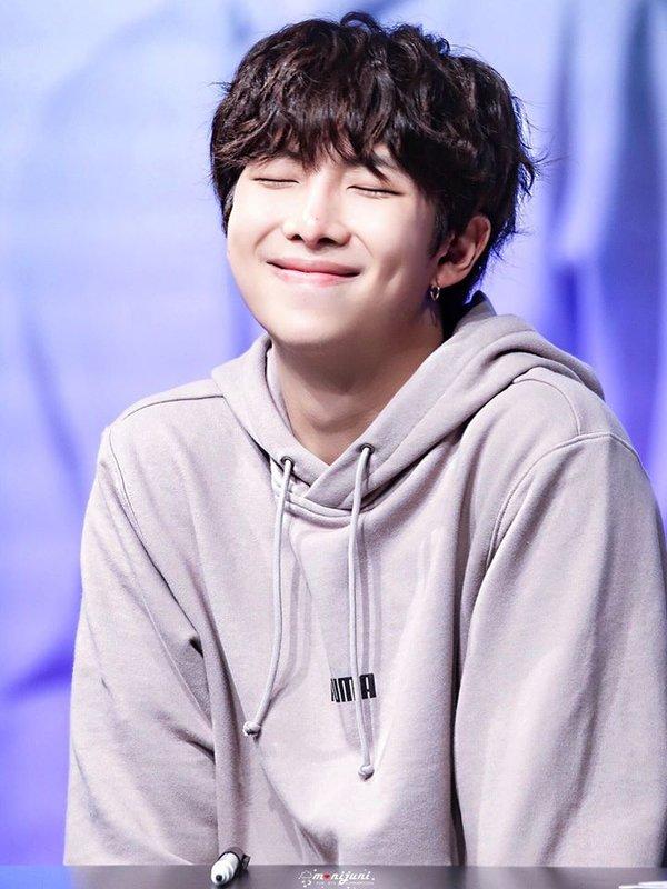 Camera giấu kín: Bóc trần tính cách thật của loạt idols Hàn Quốc-3